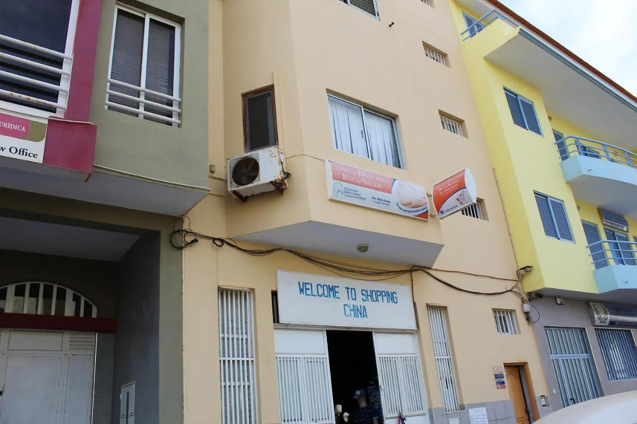 Spacious Apartment In Mindelo Mountain View 164 M² 0*,  カーボベルデ